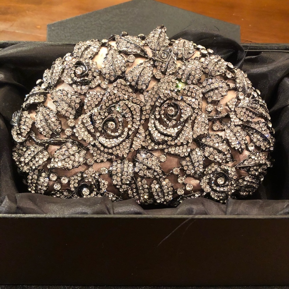 Natasha Gunmetal Rose Clutch